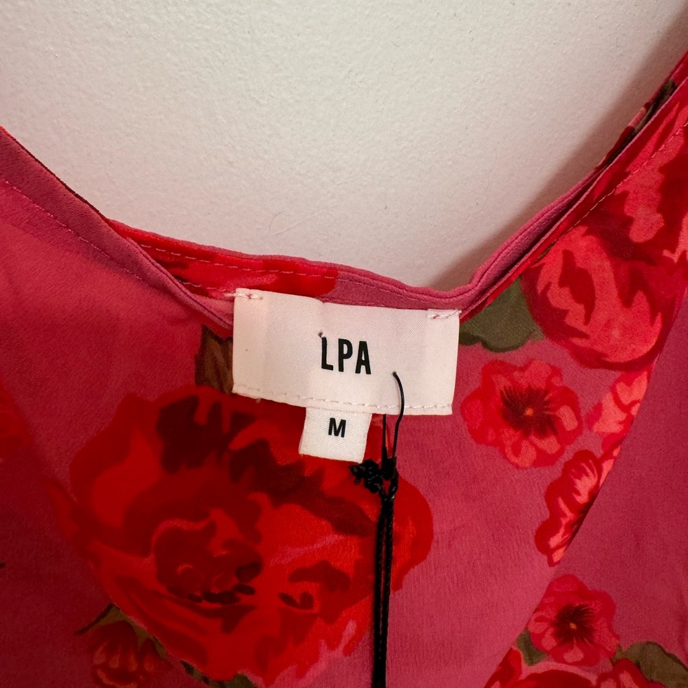 LPA NWT Floral Rose Sheer Crop Size Medium - Picture 3 of 5